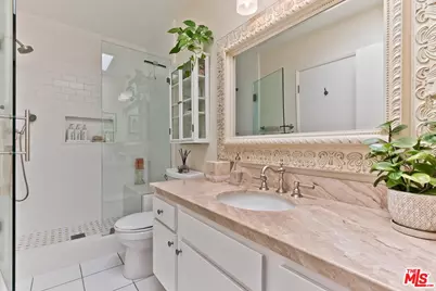 853 Larrabee St #7, West Hollywood, CA 90069 - Photo 21