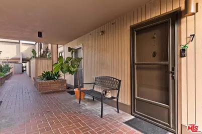 853 Larrabee St #7, West Hollywood, CA 90069 - Photo 25