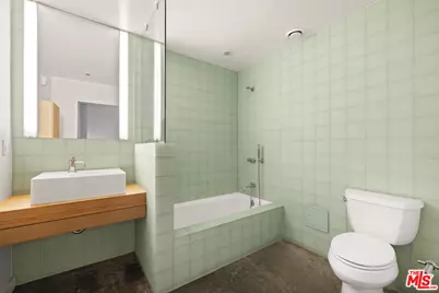 615 Hampton Dr #B104, Venice, CA 90291 - Photo 7