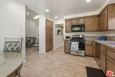 2538 Lowell Ct, Simi Valley, CA 93065 - Photo 7