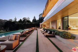 10830 Chalon Rd, Los Angeles, CA 90077 - Photo 35
