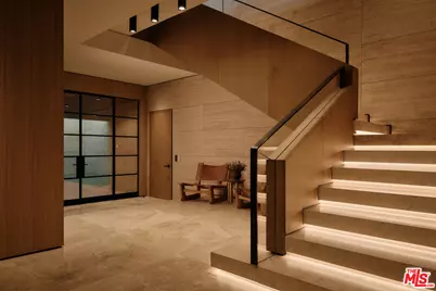 10830 Chalon Rd, Los Angeles, CA 90077 - Photo 19