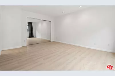 3135 Chandelle Rd, Los Angeles, CA 90046 - Photo 15