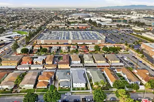 10223 Darby Ave, Inglewood, CA 90303 - Photo 11