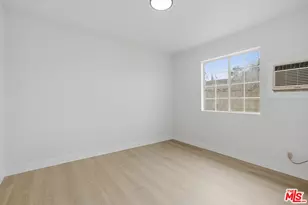 321 E Ave R 11, Palmdale, CA 93550 - Photo 13