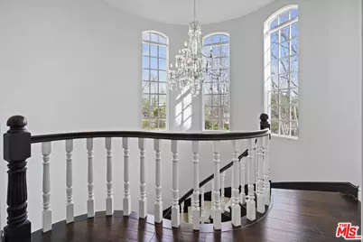 22510 La Quilla Dr, Chatsworth, CA 91311 - Photo 31