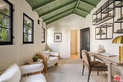 8917 Dorrington Ave, West Hollywood, CA 90048 - Photo 21
