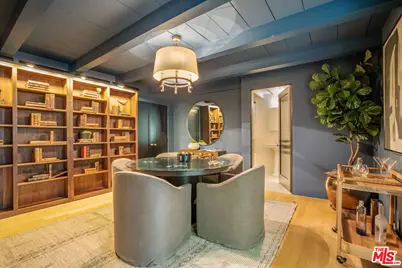 8917 Dorrington Ave, West Hollywood, CA 90048 - Photo 23