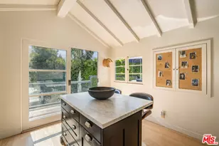 8917 Dorrington Ave, West Hollywood, CA 90048 - Photo 15