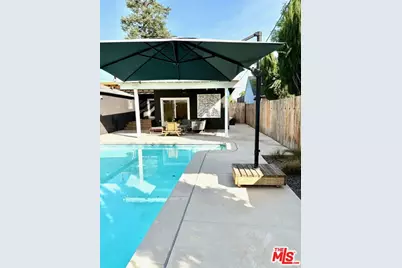 7455 Gaynor Ave, Lake Balboa, CA 91406 - Photo 29