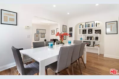 9037 Elevado St, West Hollywood, CA 90069 - Photo 21