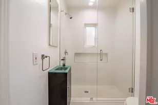 9037 Elevado St, West Hollywood, CA 90069 - Photo 49