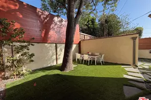 9037 Elevado St, West Hollywood, CA 90069 - Photo 13