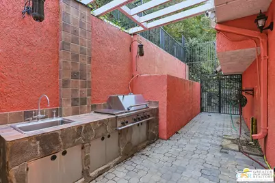 3336 Wrightwood Dr, Studio City, CA 91604 - Photo 53