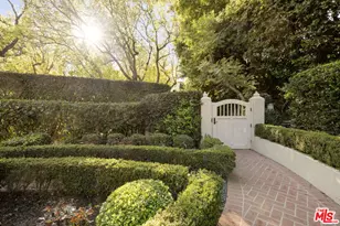 834 Devon Ave, Los Angeles, CA 90024 - Photo 31