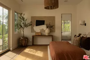 23236 Hatteras St, Woodland Hills, CA 91367 - Photo 15