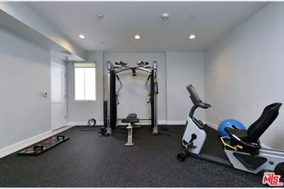 118 S Kenwood St #305, Glendale, CA 91205 - Photo 49