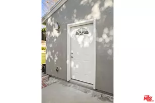 11855 Tiara St, Valley Village, CA 91607 - Photo 21