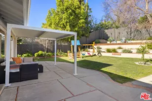 11855 Tiara St, Valley Village, CA 91607 - Photo 15