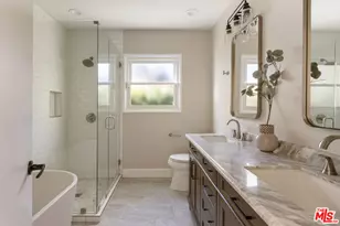 11855 Tiara St, Valley Village, CA 91607 - Photo 13