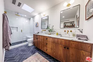 18731 Hatteras St, Tarzana, CA 91356 - Photo 27