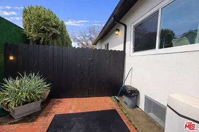 16421 Halldale Ave, Gardena, CA 90247 - Photo 59