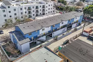 1271 W 39th Pl, Los Angeles, CA 90037 - Photo 3