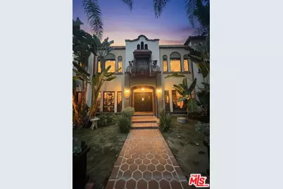 137 N Kenmore Ave, Los Angeles, CA 90004 - Photo 3
