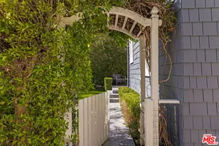 8923 Dorrington Ave, West Hollywood, CA 90048 - Photo 3