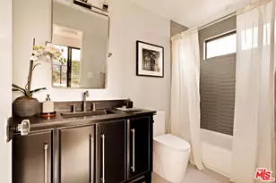 105 Sequoia Dr, Pasadena, CA 91105 - Photo 25