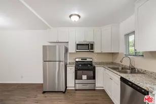 7550 Fountain Ave, West Hollywood, CA 90046 - Photo 29