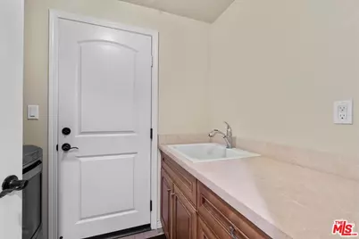 13027 El Dorado Ave, Sylmar, CA 91342 - Photo 19
