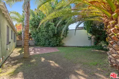 3031 S Bentley Ave, Los Angeles, CA 90034 - Photo 19