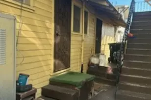 4811 S Gramercy Pl, Los Angeles, CA 90062 - Photo 7