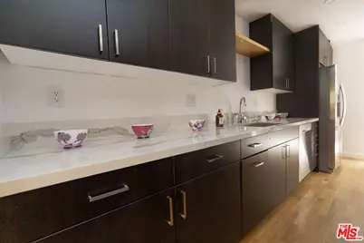 1033 Carol Dr #T3, West Hollywood, CA 90069 - Photo 11