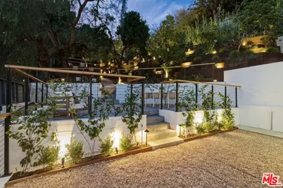 1083 Milwaukee Ave, Los Angeles, CA 90042 - Photo 69
