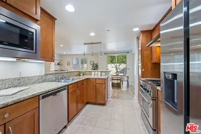 2240 S Beverly Glen Blvd #102, Los Angeles, CA 90064 - Photo 11