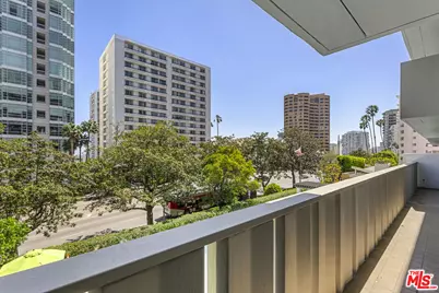 10375 Wilshire Blvd #2F, Los Angeles, CA 90024 - Photo 41