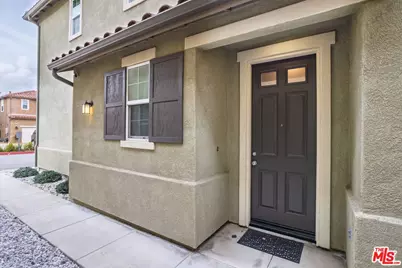 26350 Piazza Di Sarro, Newhall, CA 91321 - Photo 3