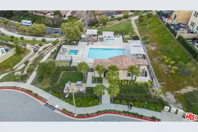 26350 Piazza Di Sarro, Newhall, CA 91321 - Photo 33