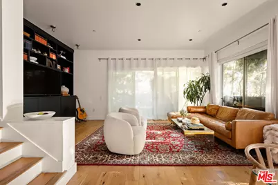 1200 N Sweetzer Ave #1, West Hollywood, CA 90069 - Photo 1