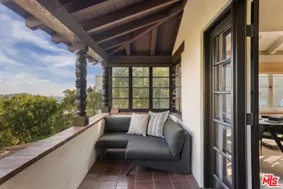 4778 Bonvue Ave, Los Angeles, CA 90027 - Photo 7