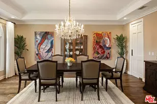 341 S Linden Dr, Beverly Hills, CA 90212 - Photo 5