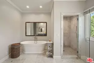 341 S Linden Dr, Beverly Hills, CA 90212 - Photo 13