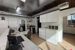 7304 Canby Ave, Reseda, CA 91335 - Photo 29