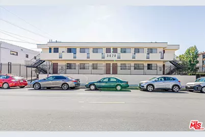 940 S Gramercy Pl, Los Angeles, CA 90019 - Photo 1