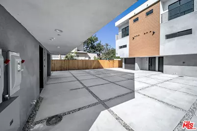 1216 Magnolia Ave, Los Angeles, CA 90006 - Photo 13
