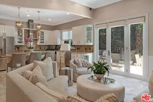 13023 Montana Ave, Los Angeles, CA 90049 - Photo 15