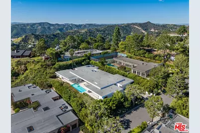 1535 Carla Rdg, Beverly Hills, CA 90210 - Photo 3