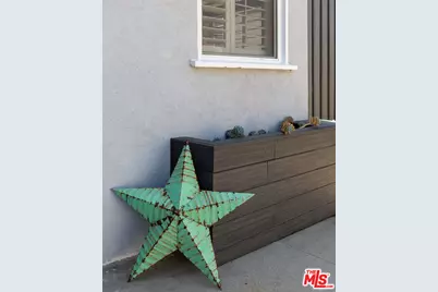 4205 W 59th St, Los Angeles, CA 90043 - Photo 25